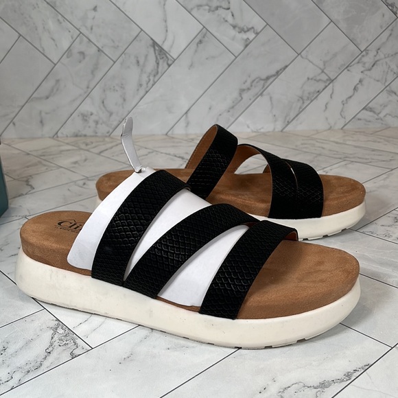 NWT Cliffs by White Mountain Womens Optinum ES PRINT Strap Sandal Shoes 9.5M - Picture 2 of 10